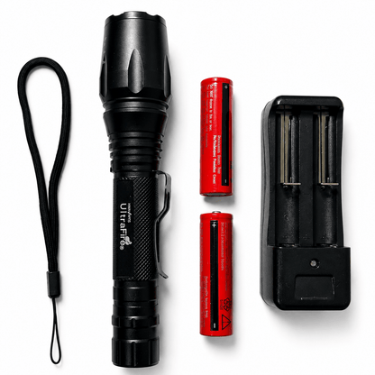 Lampe LED tactique Black Airsoft kit avec piles et chargeur